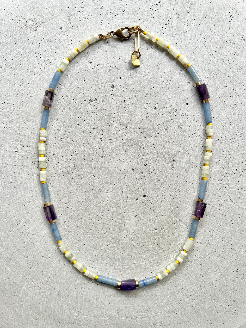 Amethyst und Jade Schmuckstein Kette - Halskette - Gudbling