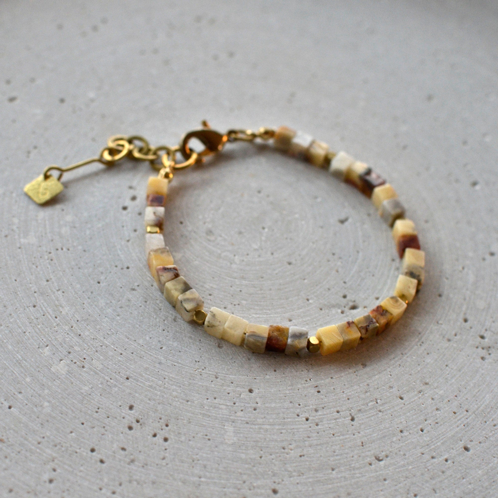 Crazy Achat Würfel Armband - Schmuck - Gudbling