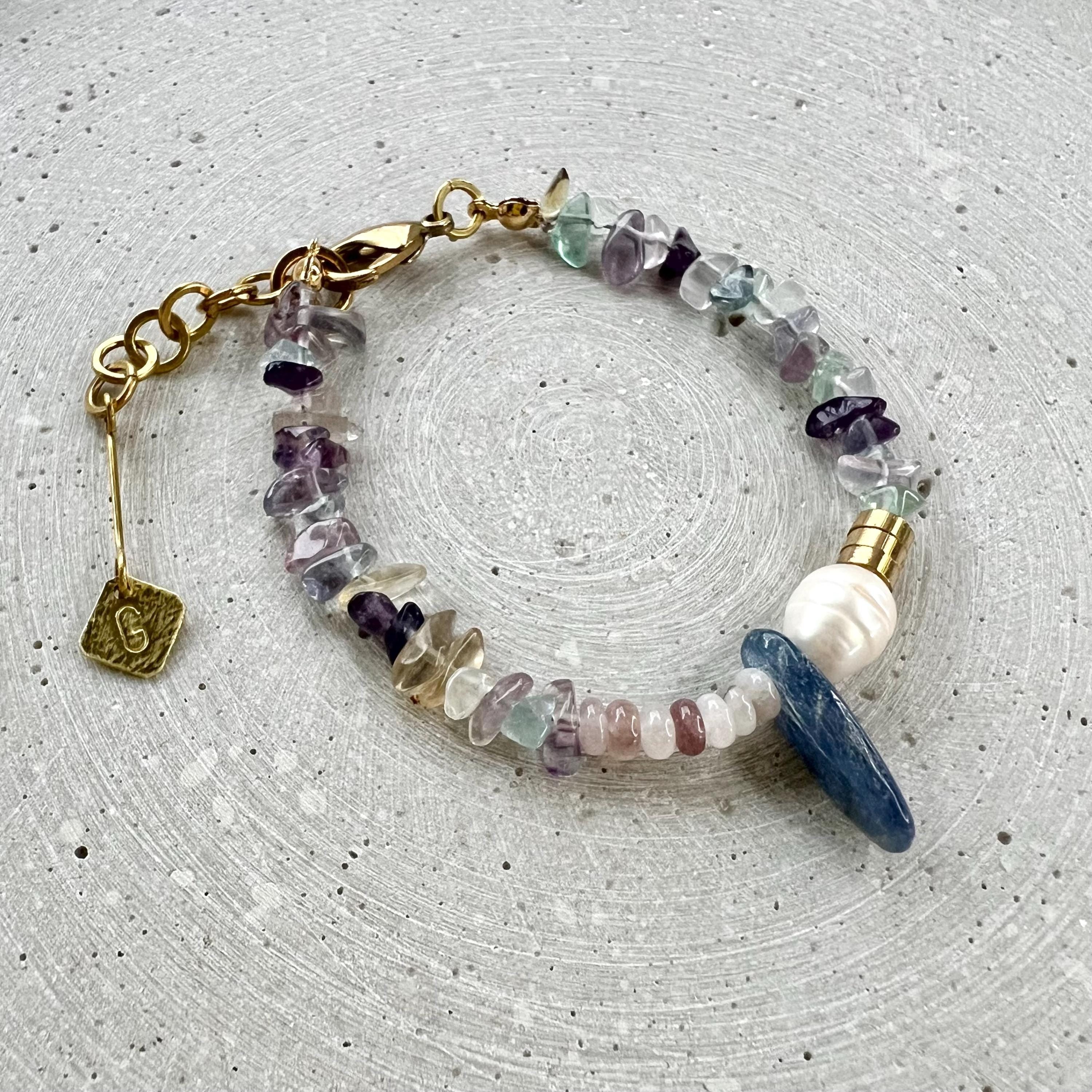 Fluorit Armband mit Süßwasserperle und Kyanit - Schmuck - Gudbling