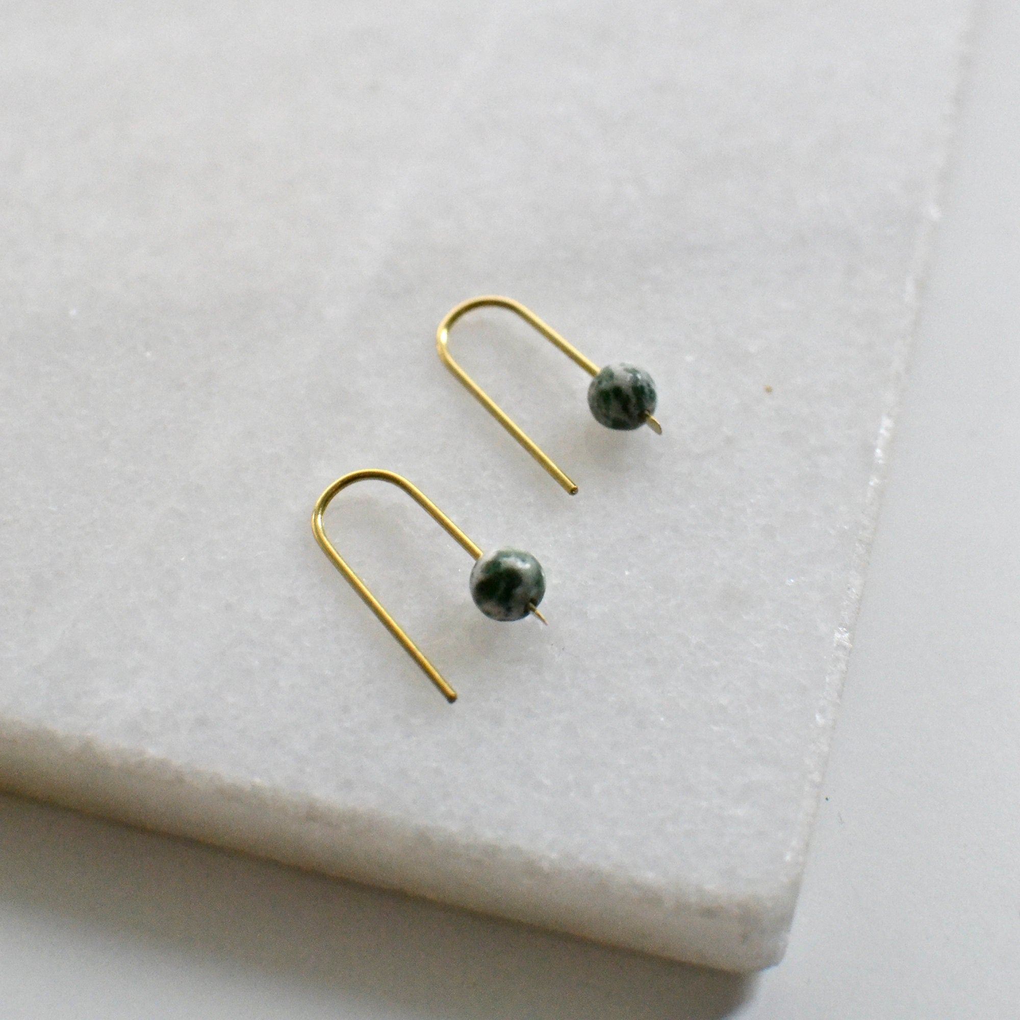 Grün Gefleckter Jaspis Ohrbögen - Schmuck - Gudbling