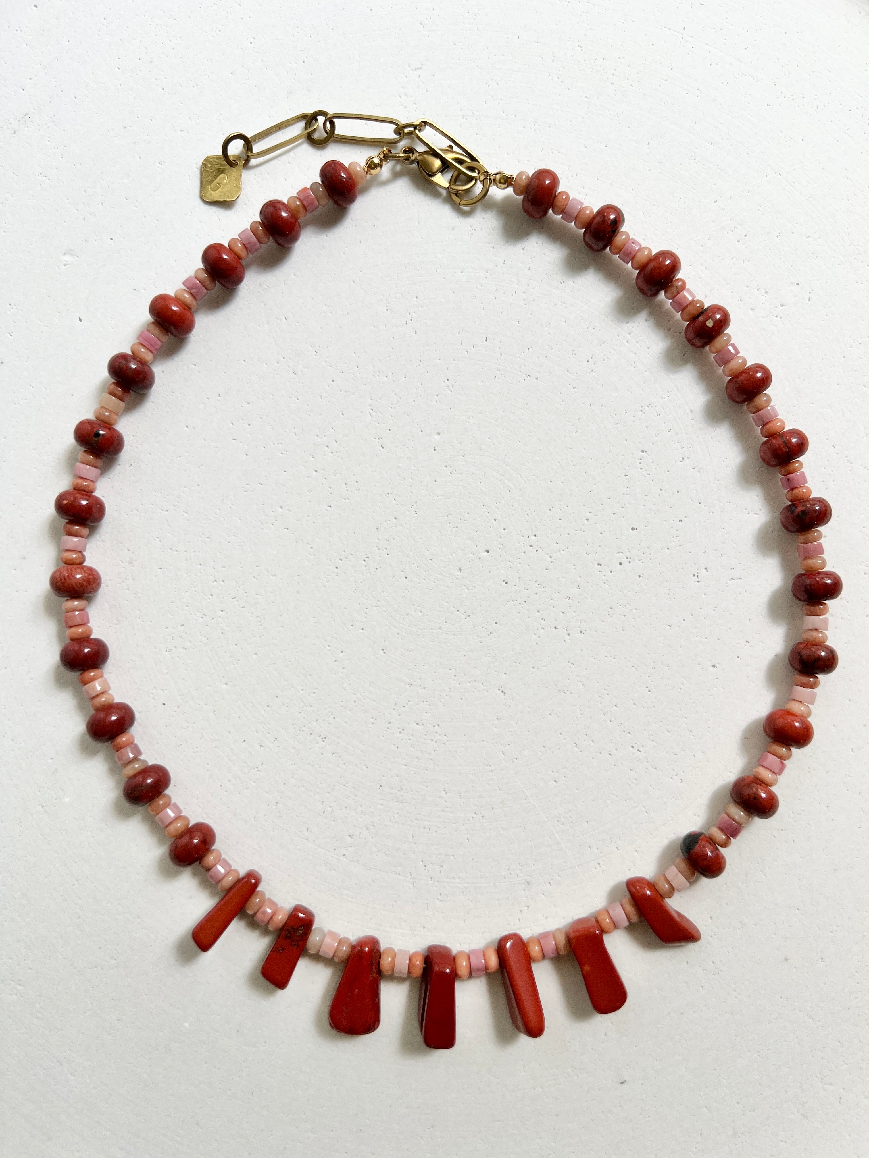 Roter Jaspis Collier