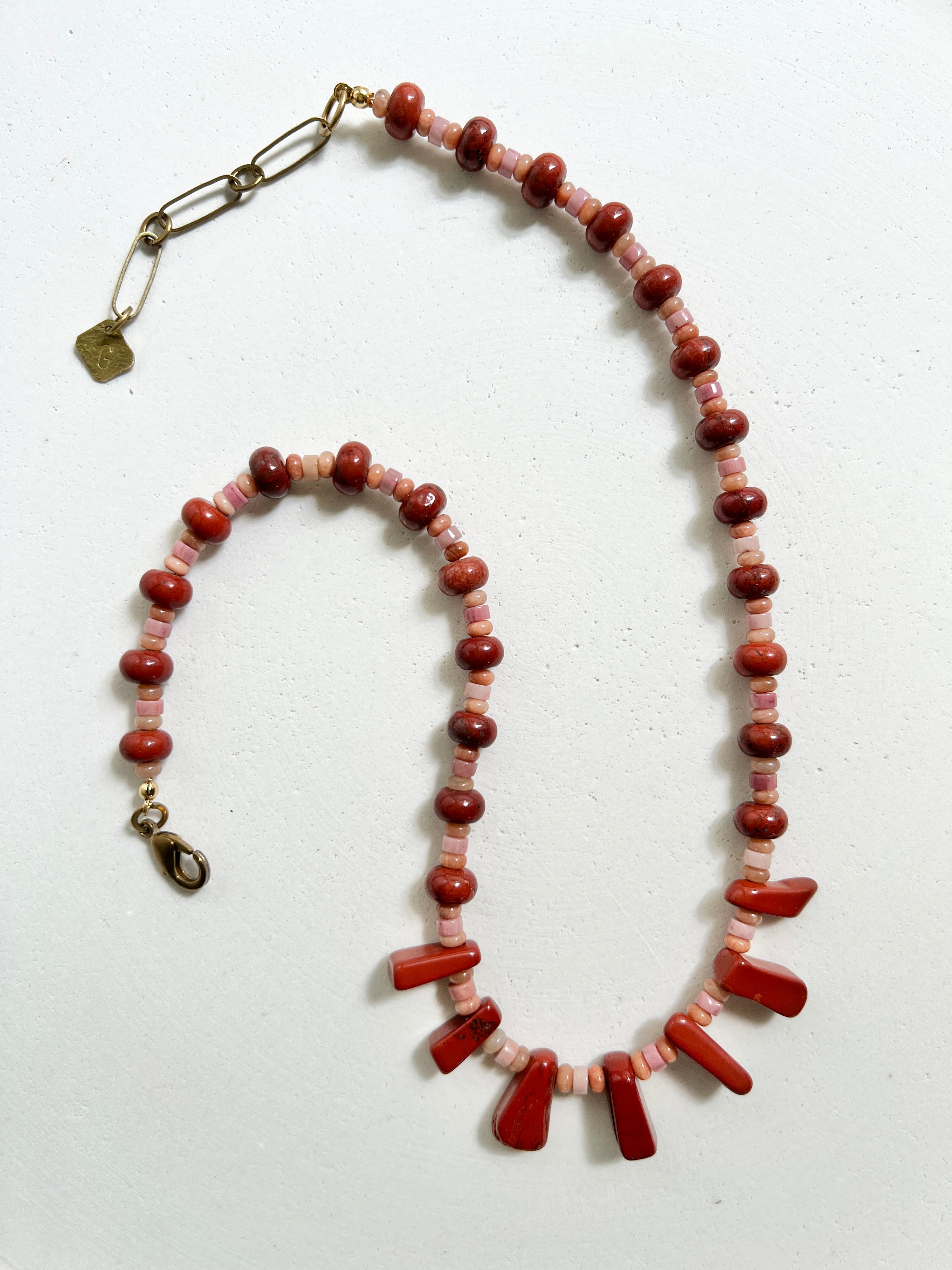 Roter Jaspis Collier