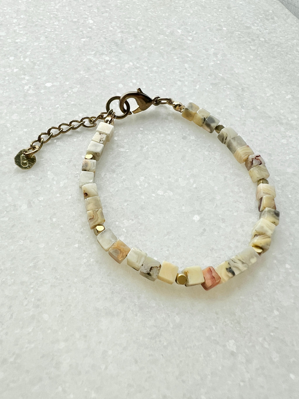 Crazy Achat Würfel Armband