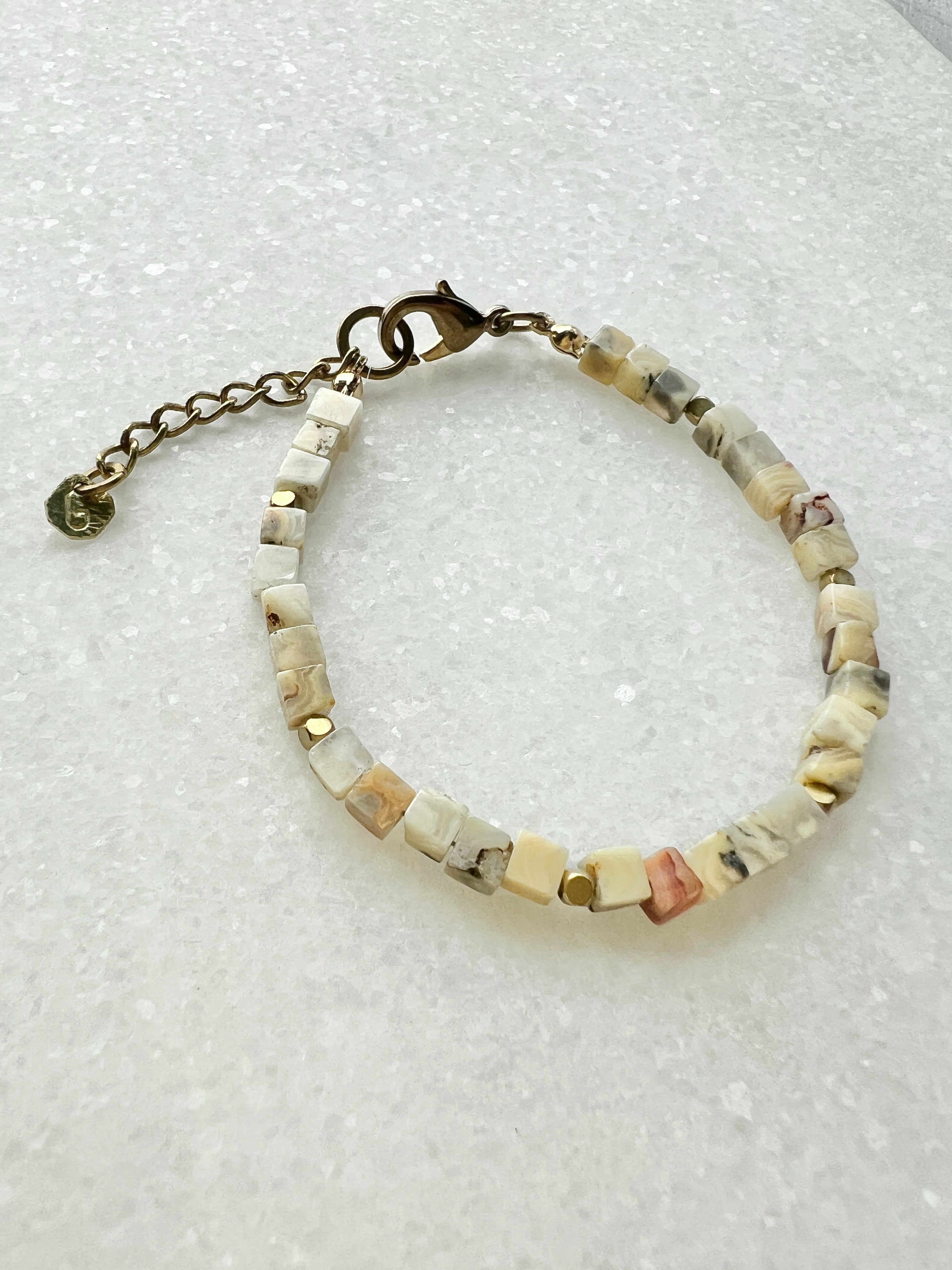 Crazy Achat Würfel Armband