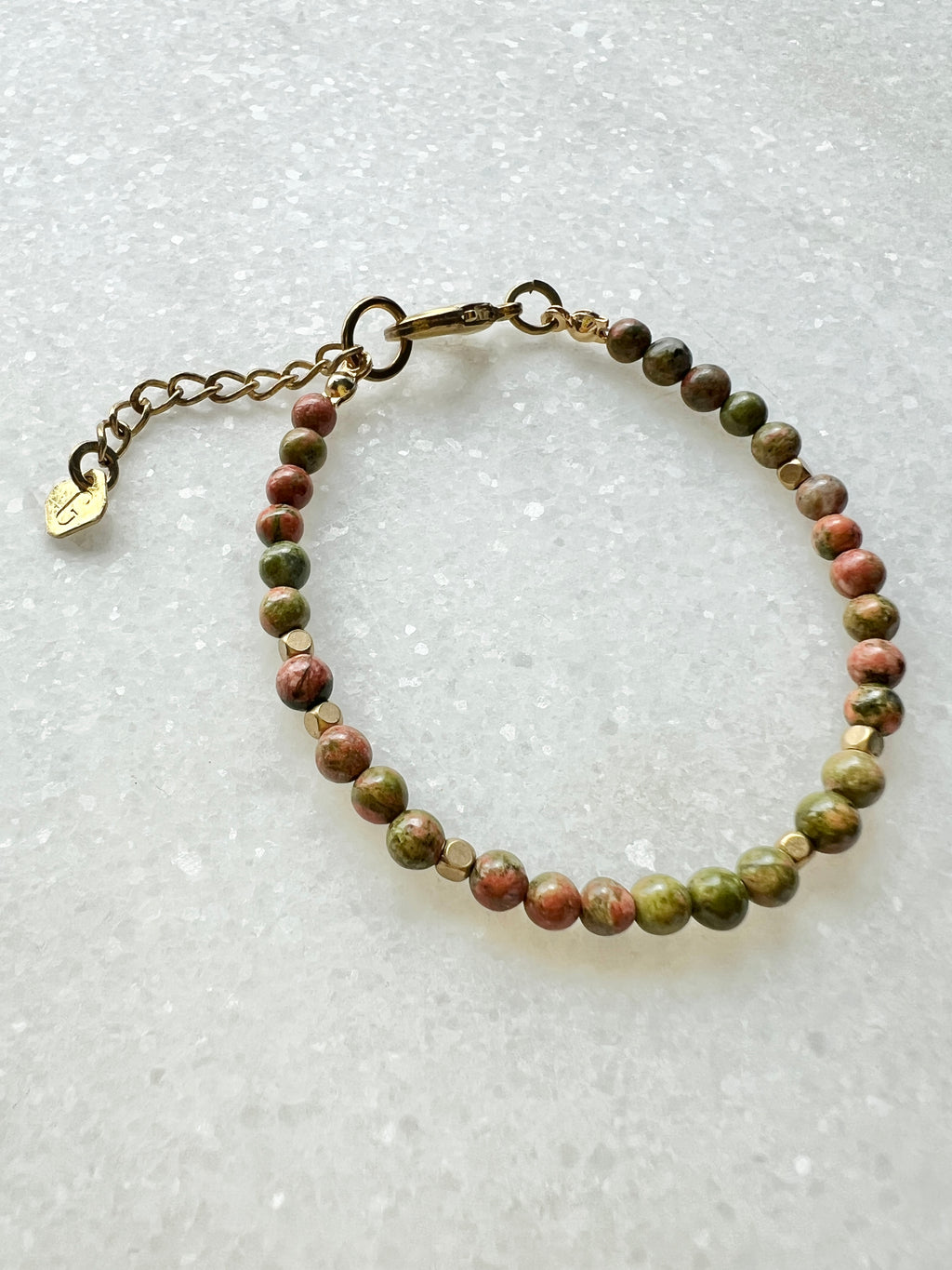 Unakit Armband