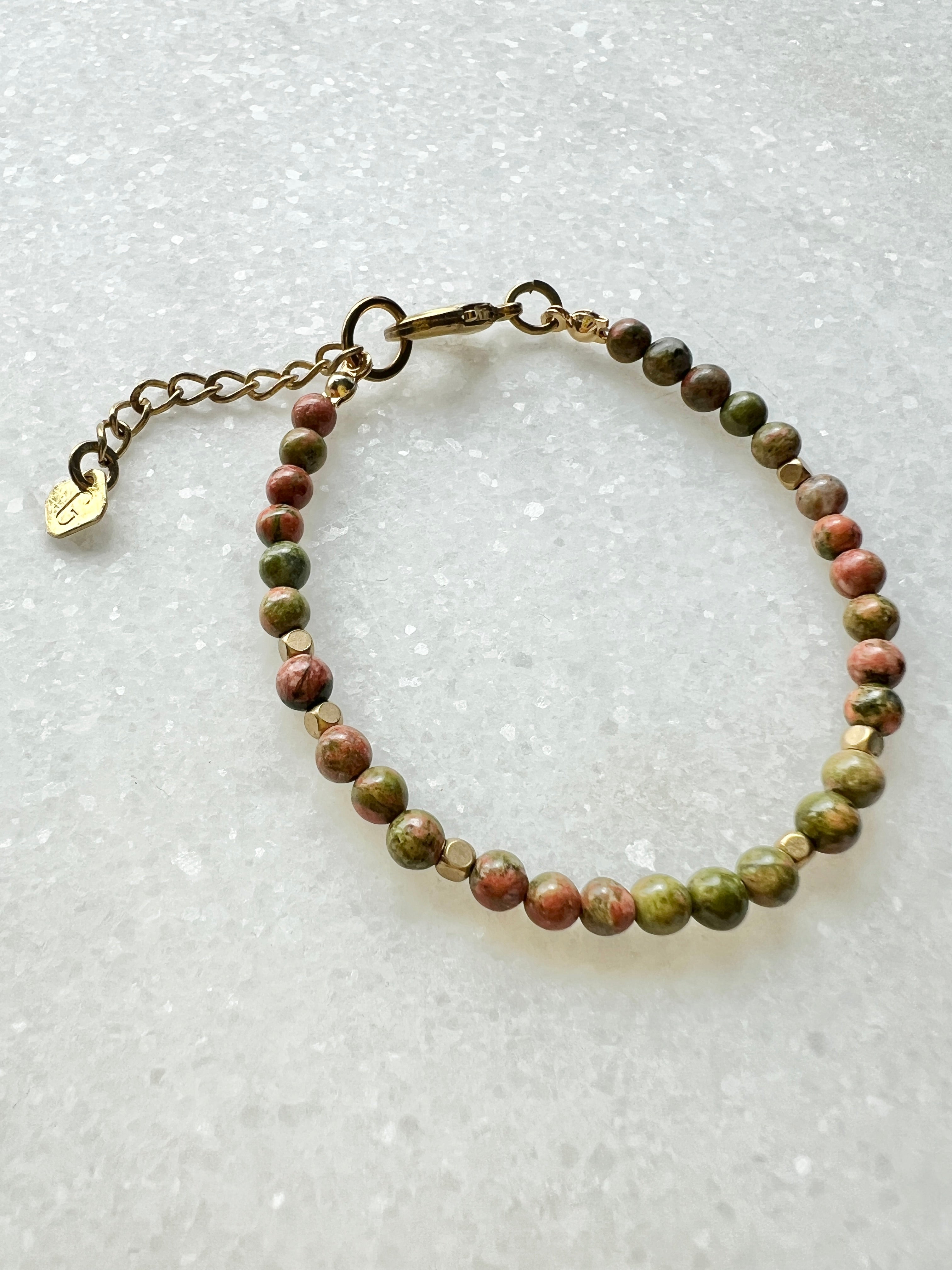 Unakit Armband
