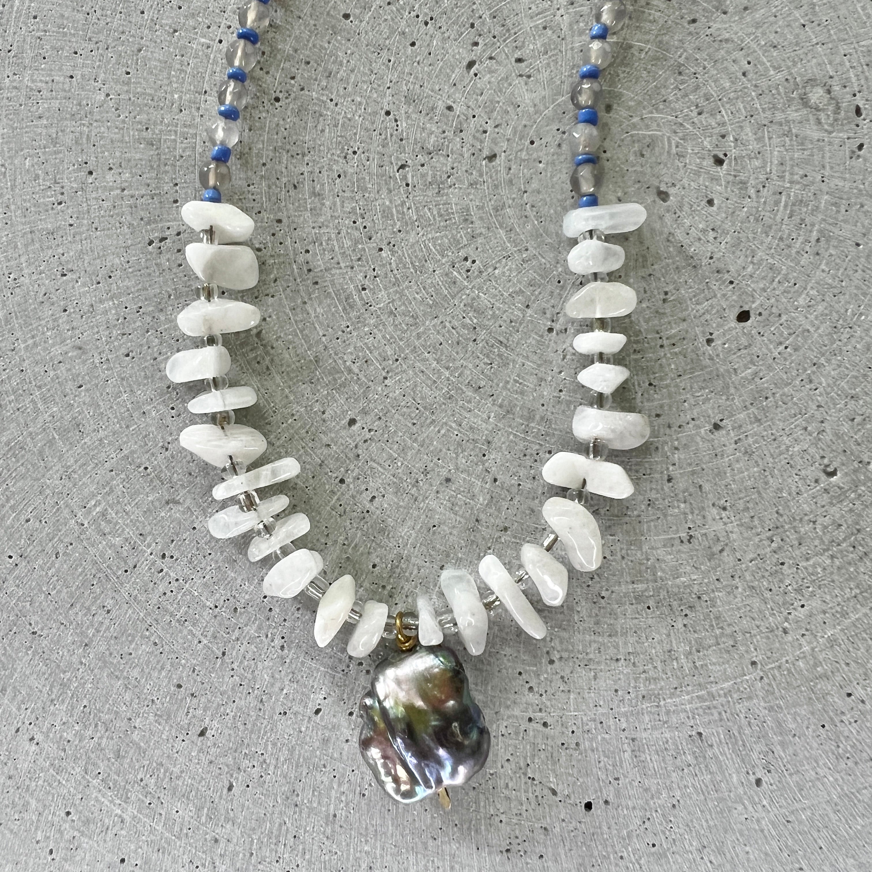 Keshi Perlen Kette mit Mondstein und Achat - Halskette - Gudbling