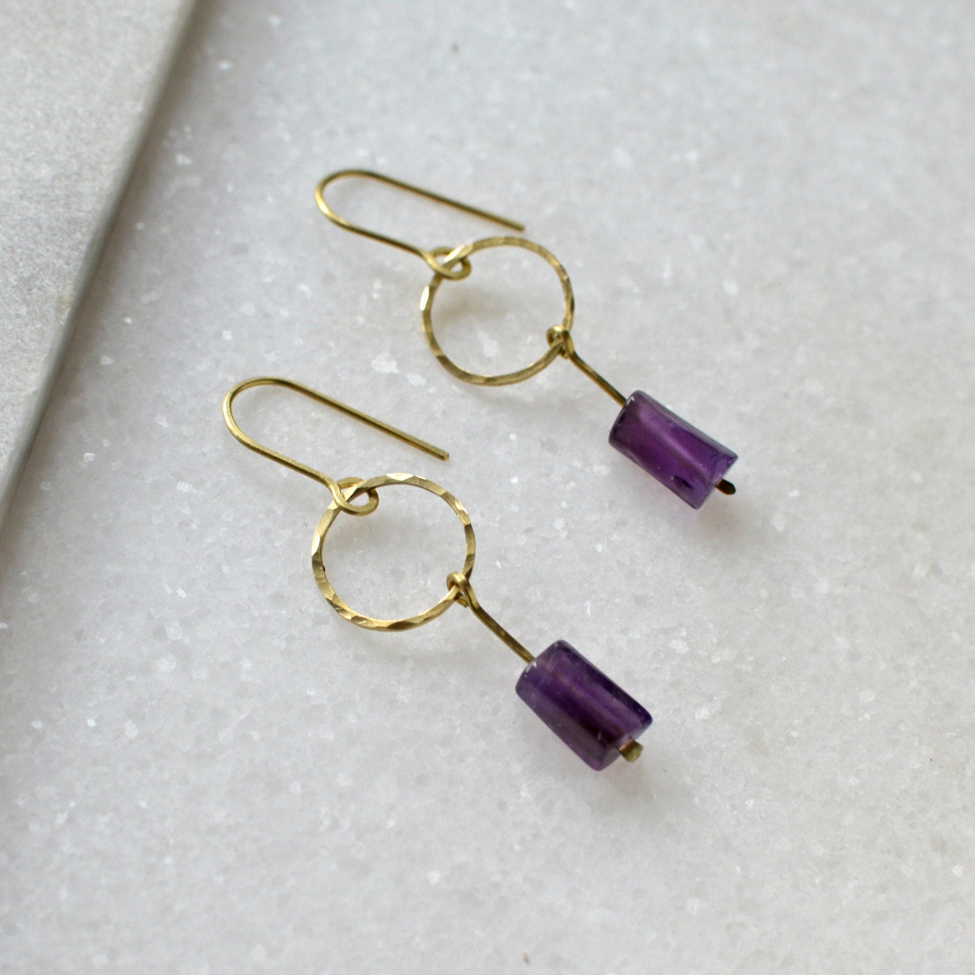 Kreis Ohrhänger mit Amethyst - Ohrring - Gudbling