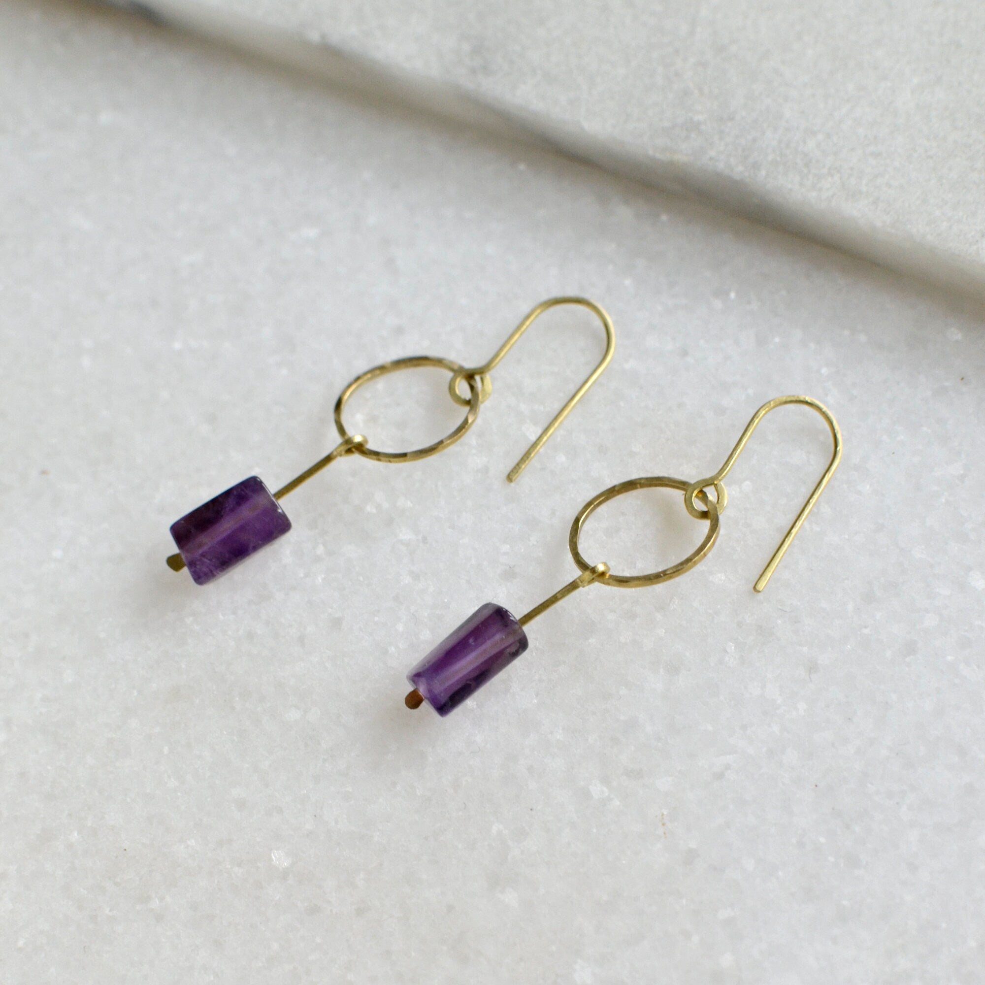Kreis Ohrhänger mit Amethyst - Ohrring - Gudbling