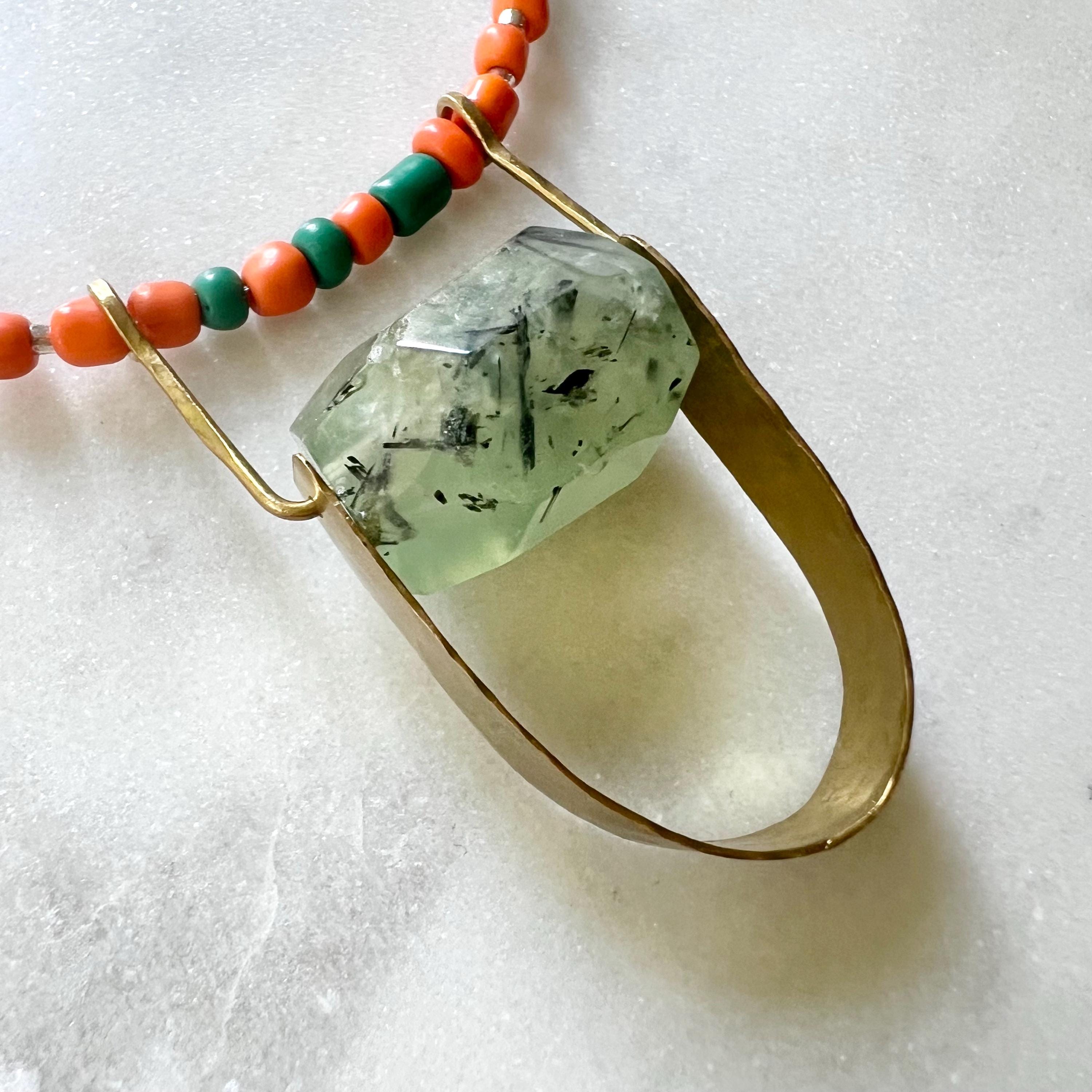 Lange Bunte Schmuckstein und Glasperlen Kette - Schmuck - Gudbling
