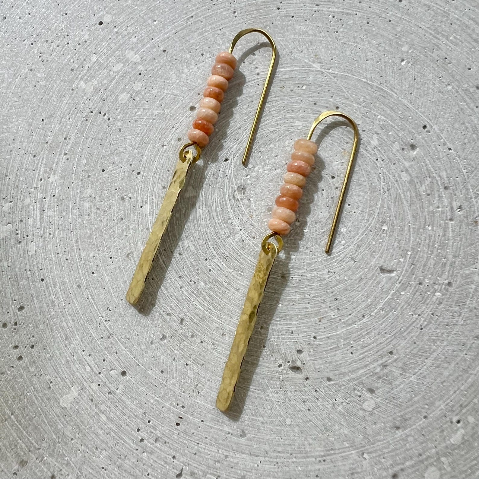 Lange Sunstone Ohrhänger - Schmuck - Gudbling