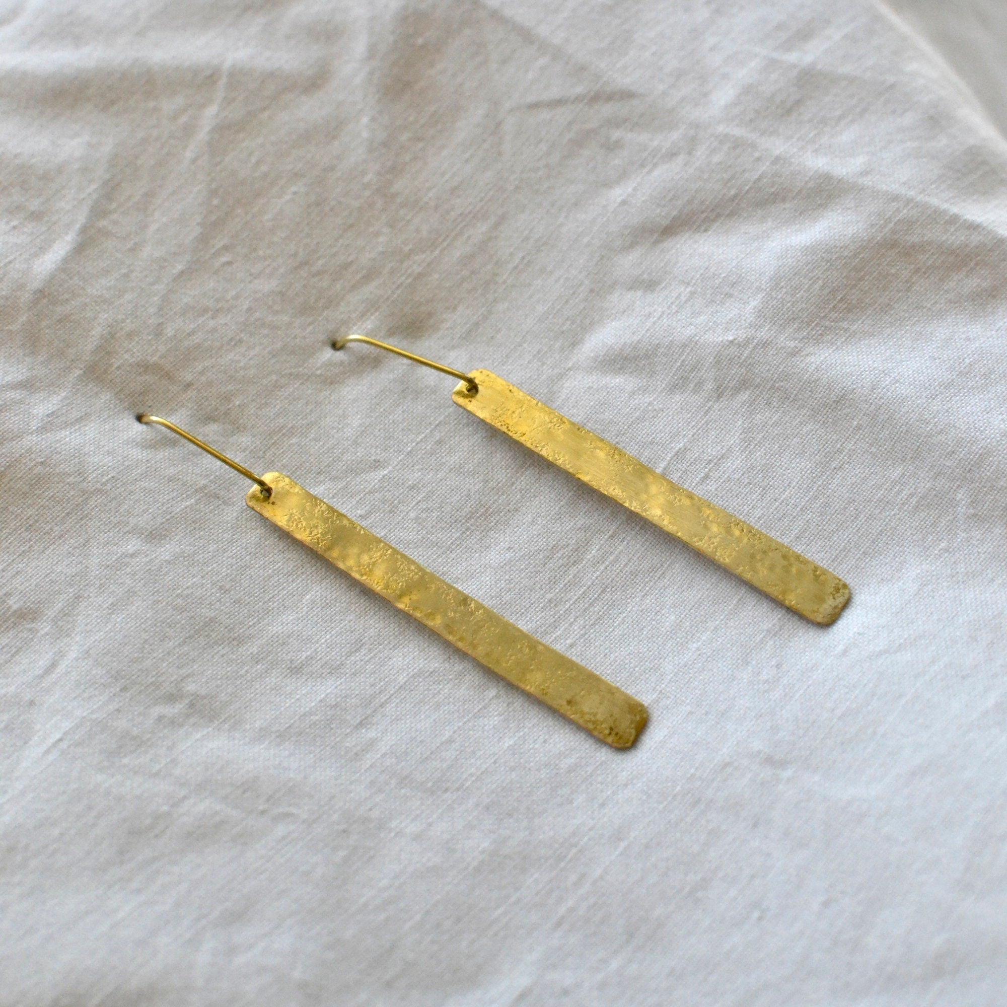Lange geometrische Messing Ohrringe - Ohrring - Gudbling