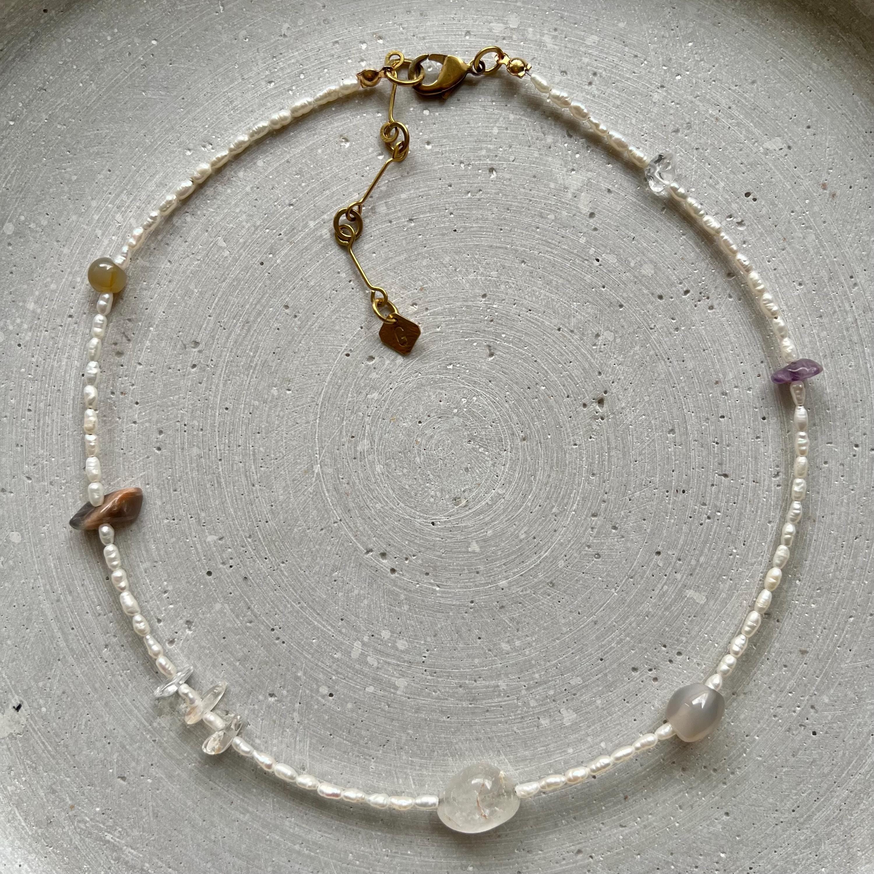 Perlenkette aus wiederverwendeten Süßwasserperlen - Schmuck - Gudbling