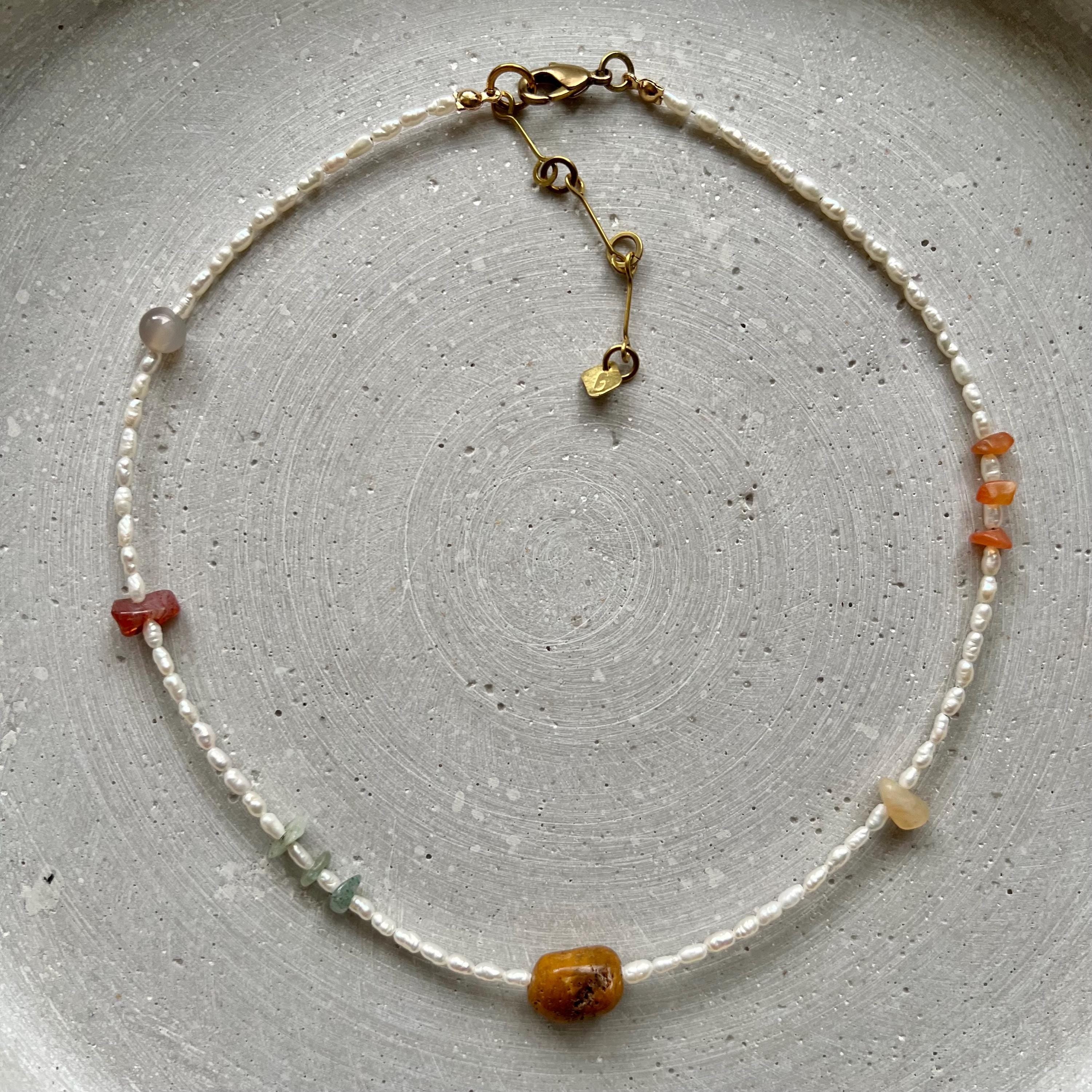 Perlenkette aus wiederverwendeten Süßwasserperlen - Schmuck - Gudbling
