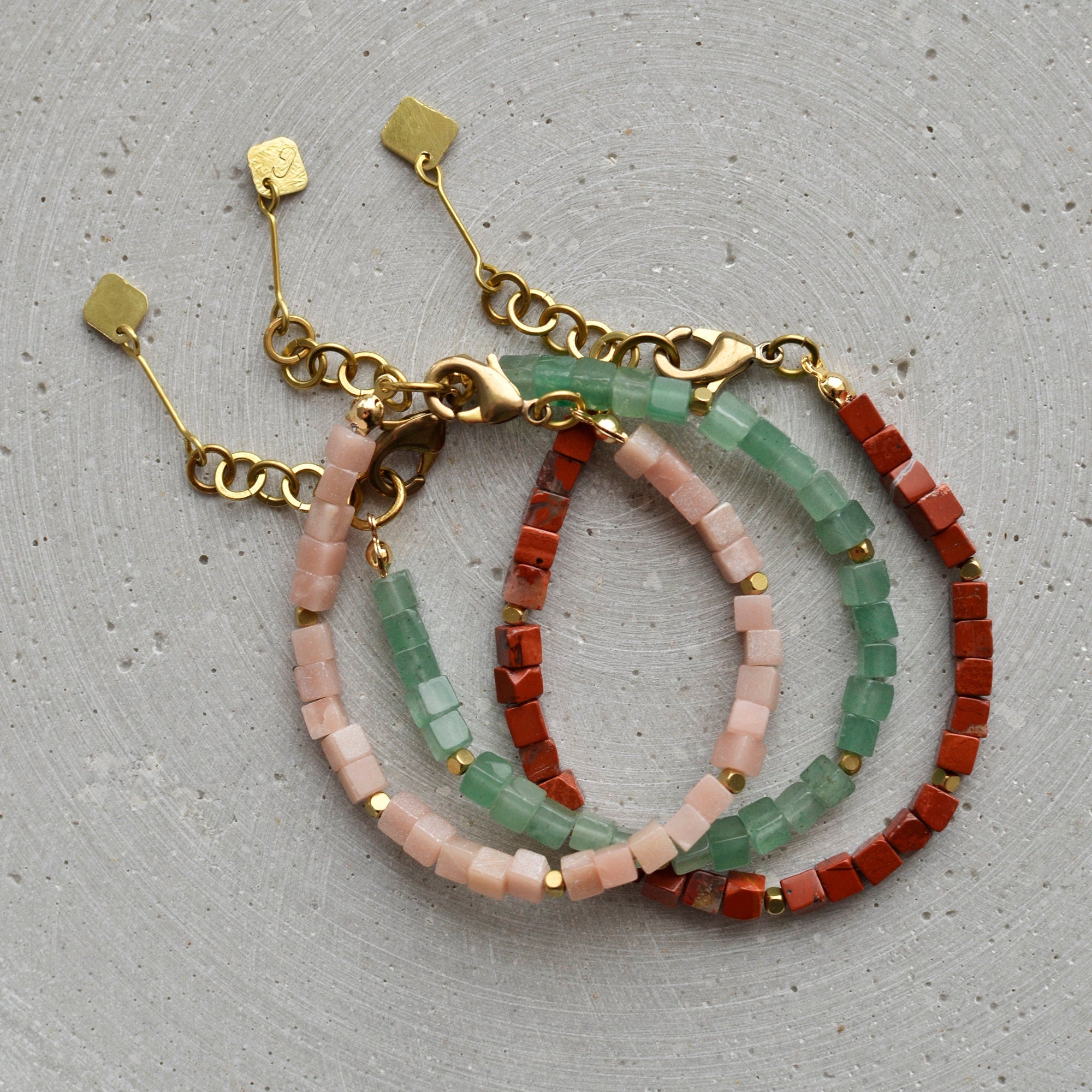 Pink Opal Würfel Armband - Schmuck - Gudbling