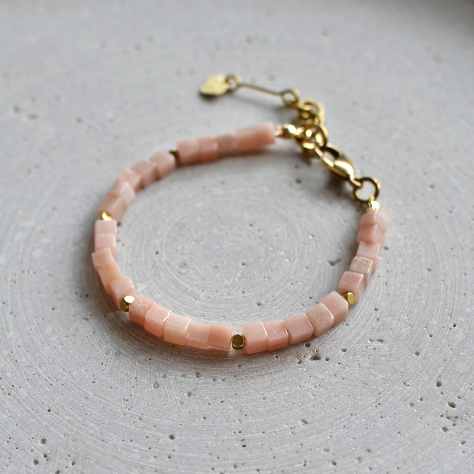 Pink Opal Würfel Armband - Schmuck - Gudbling