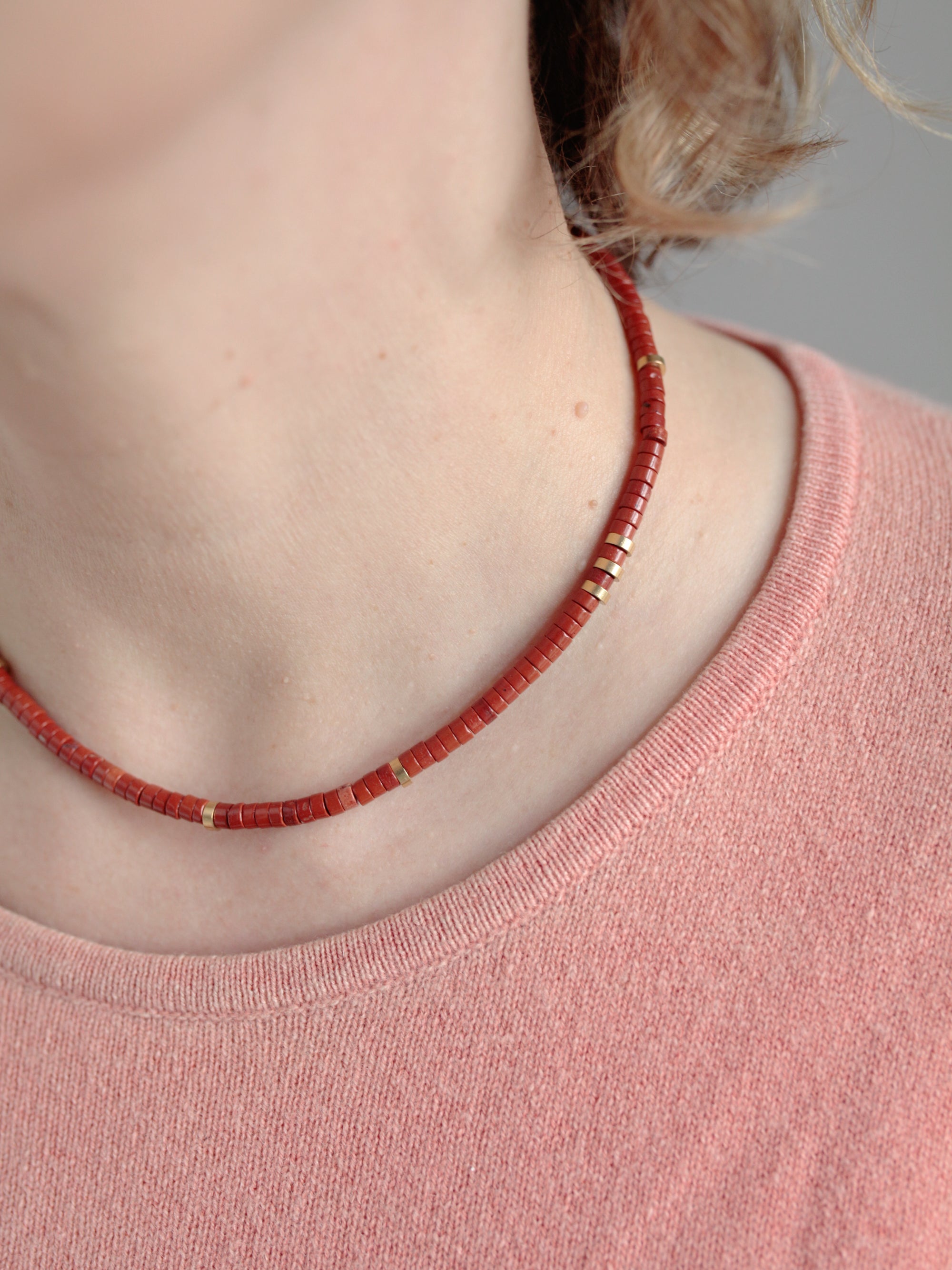 Roter Jaspis Heishi Perlenkette