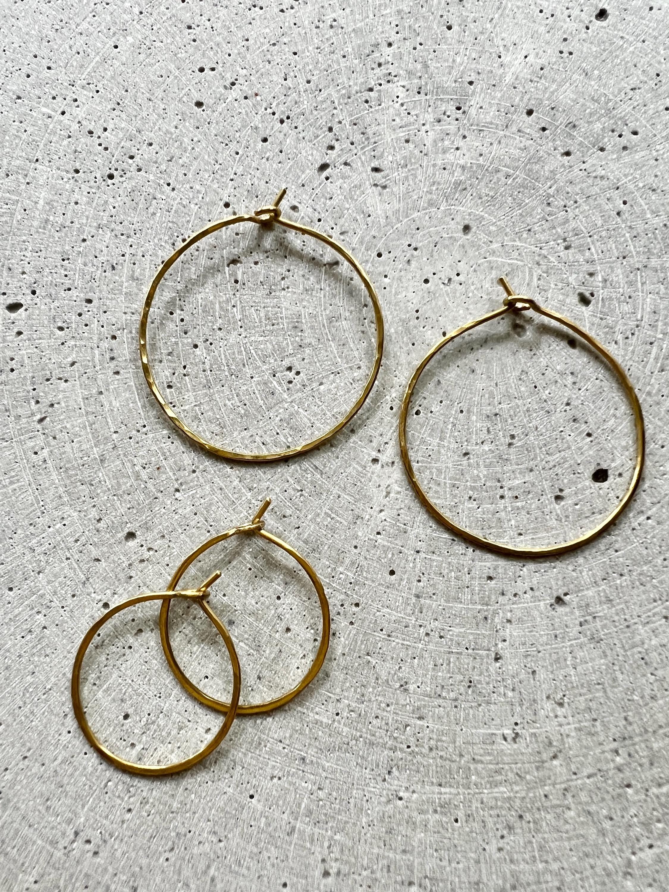Schlichte Messing Creolen 2cm - Schmuck - Gudbling