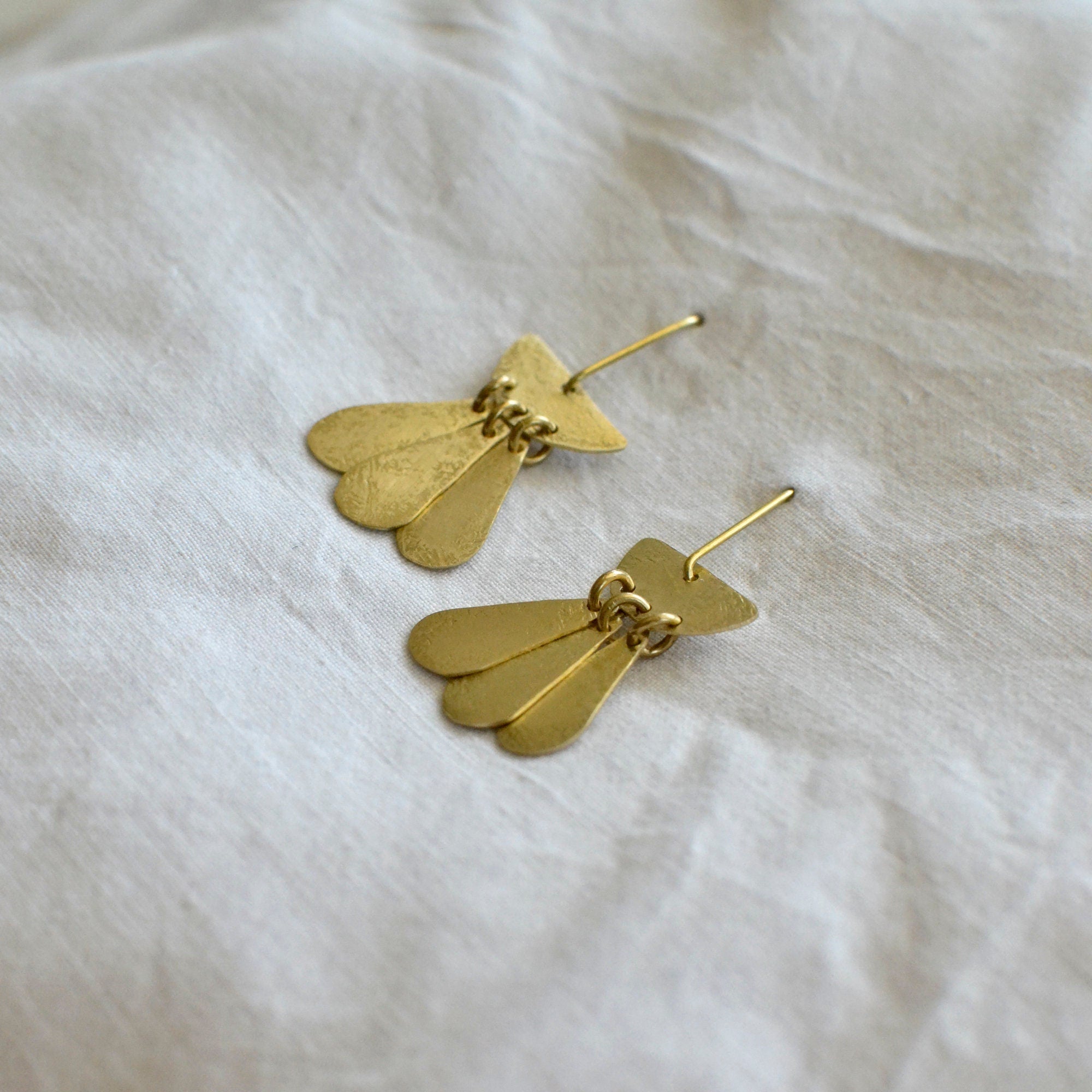 Drei Blätter Chandelier Ohrringe - Ohrring - Gudbling